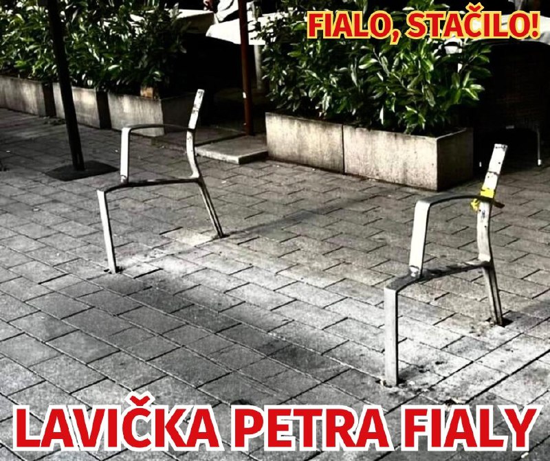 Nerealistické - Fiala by BlackRocku prodal i tu nosnou konstrukci 😃 A dlažbu pod tím. Nerealistické - Fiala by BlackRocku prodal i tu nosnou konstrukci 😃 A dlažbu pod tím.