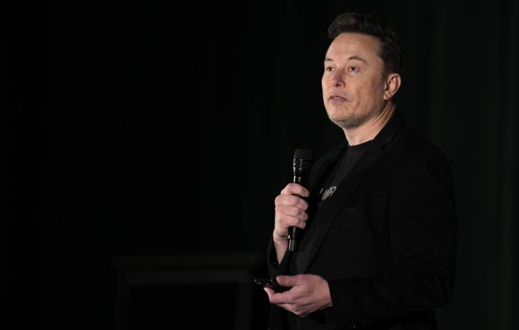 🔥 Neue Zürcher Zeitung: Elon Musk dobyl Ukrajinu.Analytici švýcarských novin se domnívají, ...