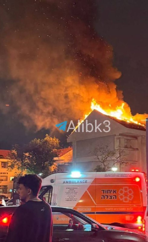 ‼️🇮🇷🇮🇱Ohnivé peklo v Izraeli: Írán provedl nejsilnější útok od začátku vál... ‼️🇮🇷🇮🇱Ohnivé peklo v Izraeli: Írán provedl nejsilnější útok od začátku vál...