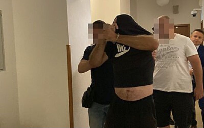 🇨🇿🇺🇦Osmačtyřicetiletý Zdeněk H. z Prahy už dvacet let jezdí s kolotoči. Stejně j...