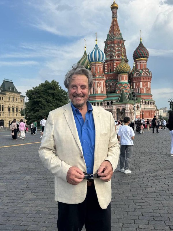 ❗️ 🇺🇸🇷🇺 Otec Elona Muska dorazil do Moskvy, aby se zúčastnil mezinárodního fóra...