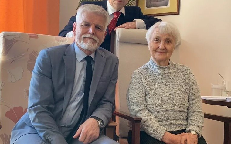 🇨🇿Petr Pavel vyznamenal sestru bratří Mašínů, Pavla Rychetského a Karla Schwarzenberga.?...