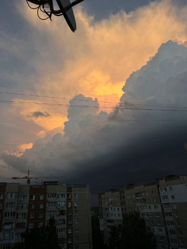 🇺🇦🏴‍☠️ Po útoku na sklad v Ternopilu se k Lvovu blíží mraky s chlórem➖ Mraky s...