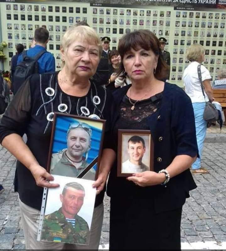 ⚡️ Pochod matek a vdov...Před pečlivě odvrácenými zraky médií se v Kyjevě konal další ...