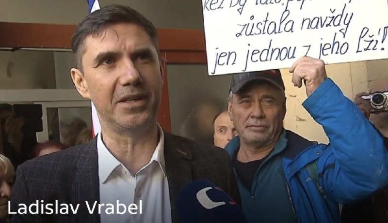 🇨🇿Policie obvinila Vrabela z dotačního podvodu v souvislosti s covidovou finanční podporou...