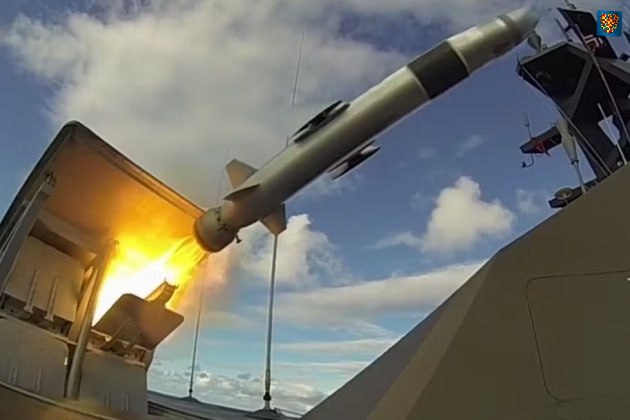 Polsko hodlá převézt na Ukrajinu raketové systémy dlouhého doletuPolsko zahájilo jednání s ...