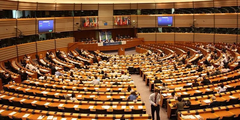 Poslanci Evropského parlamentu ze Slovenska Zelenského projev bojkotovaliTo jsou naše důvody, p?...