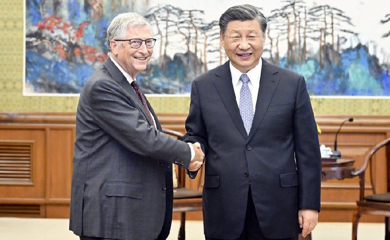 🇺🇸🇨🇳Prezident Čínské lidové republiky Si Ťin-pching se v Pekingu setkal s Billem Ga...