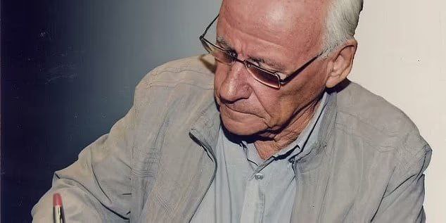🩸🔞🇫🇷Případ francouzského pedofilního lékaře Francouzský chirurg, označovaný za ...