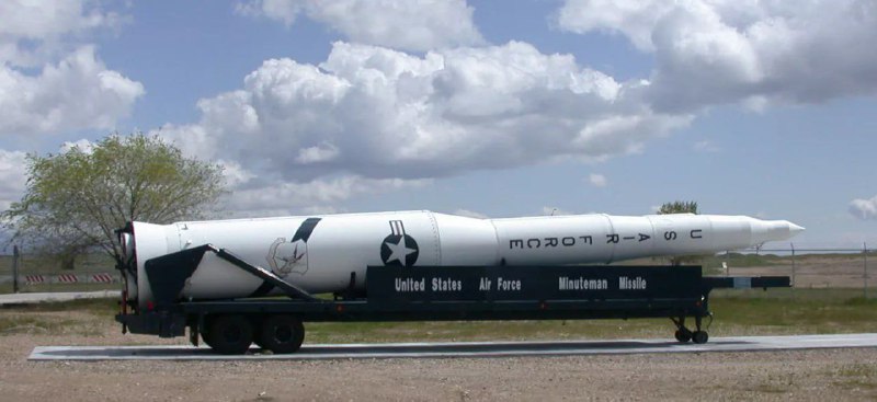 "Nepřijatelný luxus." USA nemají dost peněz na výměnu zastaralých jaderných raketV...