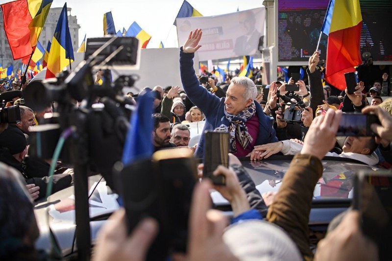 ❗️🇷🇴 Rumunský nacionalistický politik Călin Georgescu dnes v 16:00 místního času ofi...