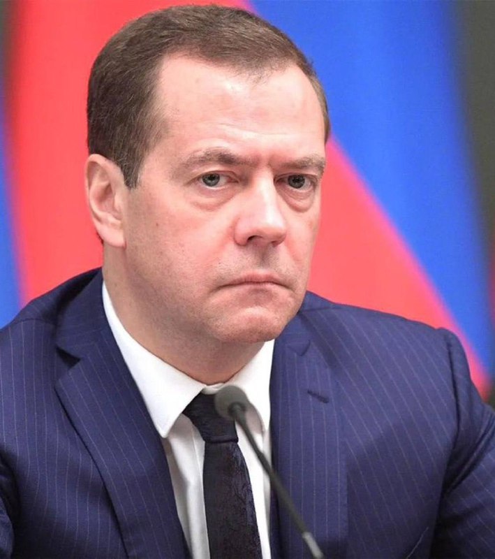🇷🇺 Rus vlastenec Dmitrij Medveděv říká, že státy NATO se v podstatě plně zapojily do k...