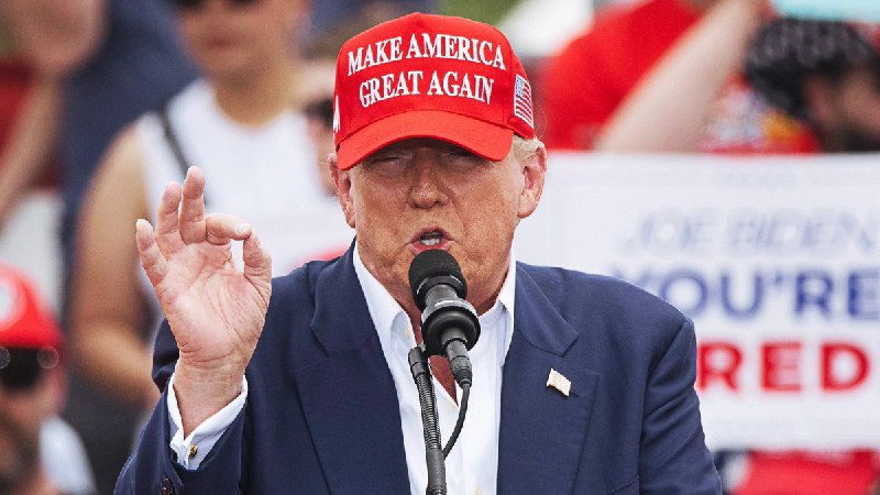 🇷🇺 Ruský prezident Putin zve Si Ťin-pchinga a Donalda Trumpa, aby se zúčastnili ruské př...