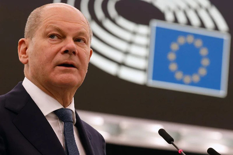 Scholz je kategoricky proti německému držení jaderných zbraníŘekl také, že „správný ča...