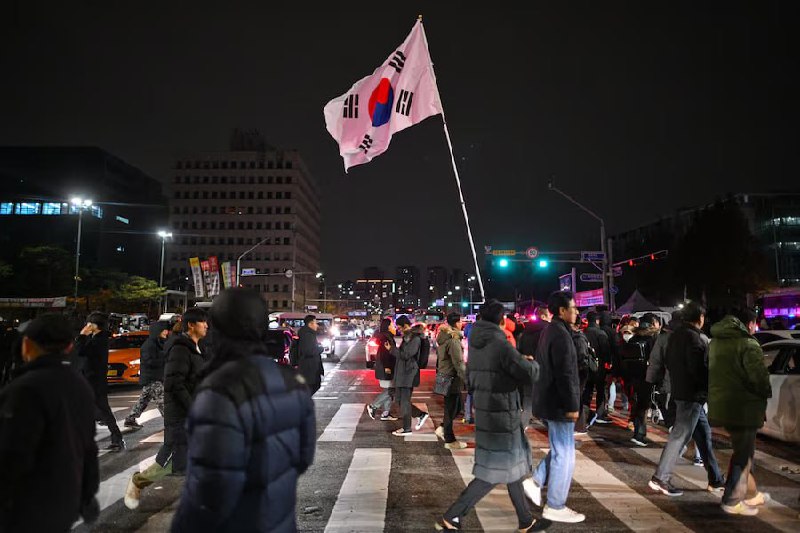 Šest jihokorejských stran, včetně hlavní opoziční Demokratické strany, předložilo parlamen...