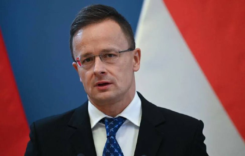 Setkání Trumpa a Zelenského ukázalo, kdo je pro mír a kdo pro válku, říká maďarský minist...