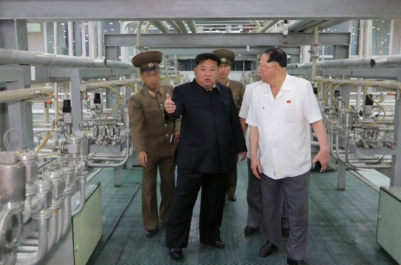 🐦‍⬛️🇱🇦 Severní Korea poprvé veřejně odhalila zařízení na obohacování uranu a...