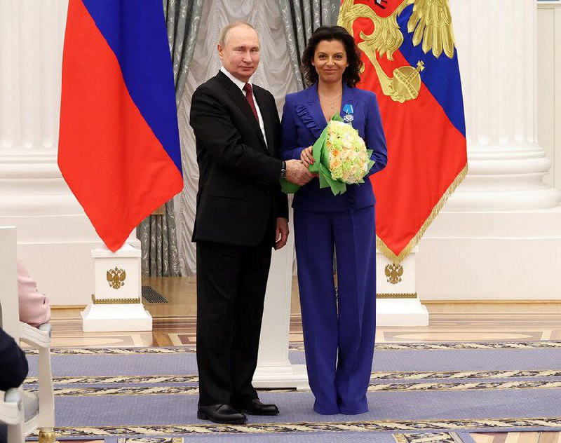🇷🇺🇩🇪Simonjan: Pokud na nás zaútočí „Taurusem“, budeme muset zaměřit BerlínV m...