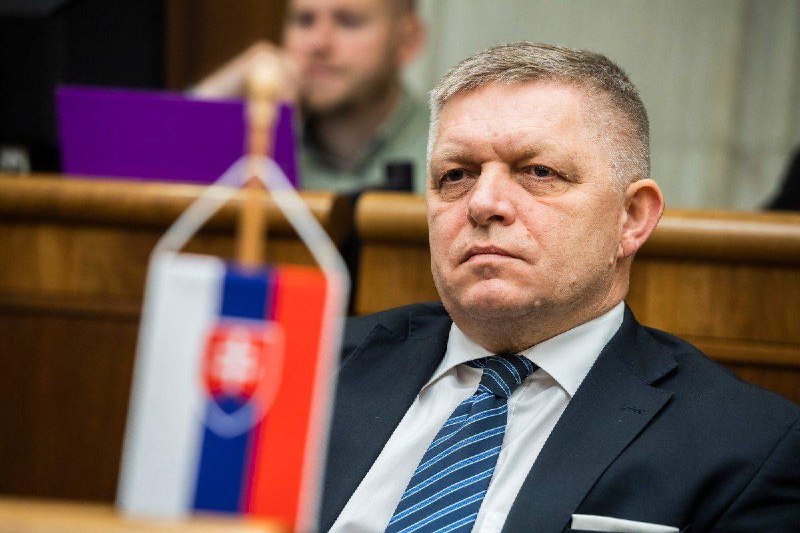 ❗️🇸🇰 Slovenský prezident "očekává" další útoky na svůj život..Robert Fi...