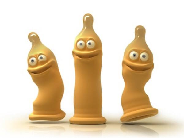 Švýcarská společnost Lamprecht AG vyrobila dětské kondomy v roce 2010 - protože dříve došl...