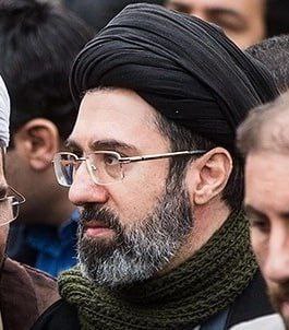 🇮🇷Syn ajatolláha Chameneího,kdo by ho mohl nahraditMojtába Chameneí, syn íránského ajat...