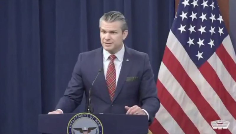 🇺🇸Tlustí, hloupí, s ADHD nebo kriminální minulostí – takhle stručně popsal Američany... 🇺🇸Tlustí, hloupí, s ADHD nebo kriminální minulostí – takhle stručně popsal Američany...