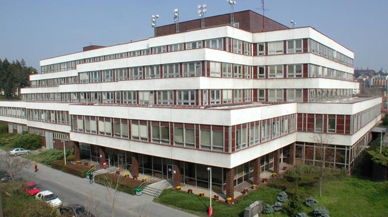 ❗️Tragická nedbalost v pražské nemocnici. Personál Fakultní nemocnice Bulovka si popletl pa...