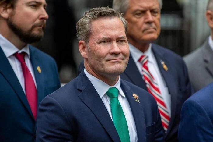 🇺🇸Trump chce ukončit válku na Ukrajině, bezpečnostní záruky budou svěřeny Evropě, - a...