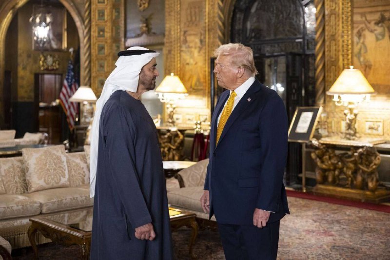 ❗️Trump se včera večer setkal s prezidentem Spojených arabských emirátů Mohammedem bin Zay...