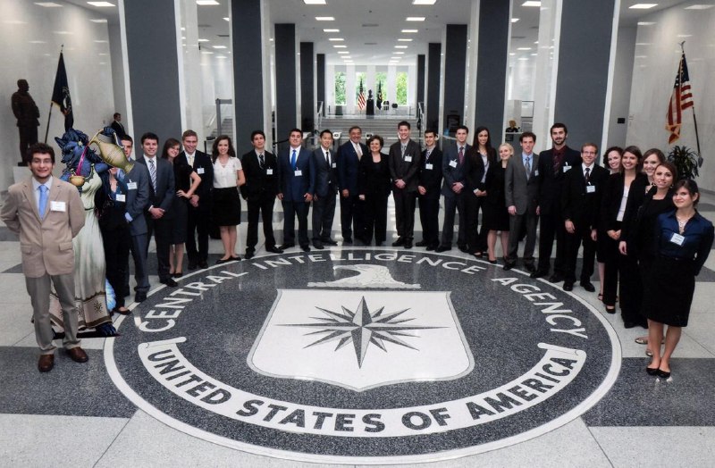 🔥 Trumpova administrativa plánuje provést personální čistky v CIA a amerických zpravodajsk?...