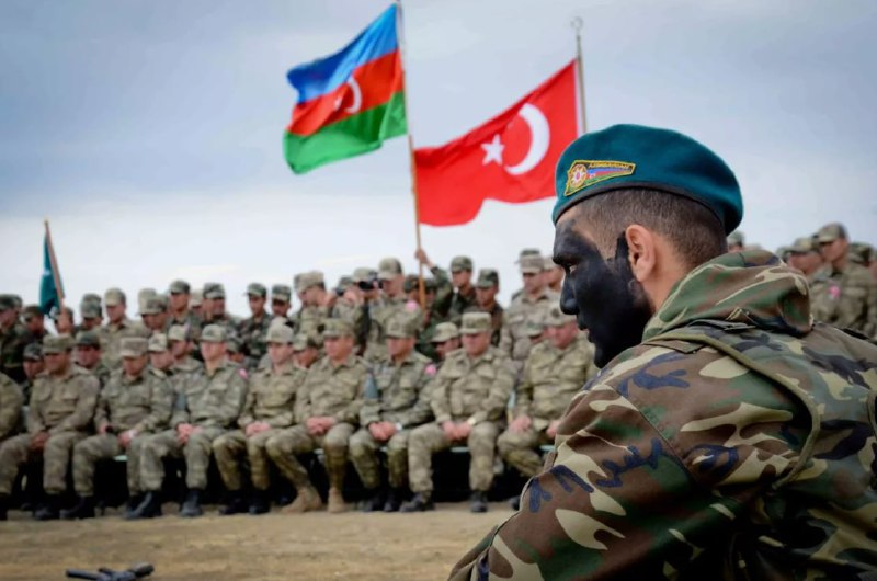🇹🇷🇦🇿🇦🇲 Uvádí se, že v rámci vojenské spolupráce se Ankara a Baku dohodly na ...