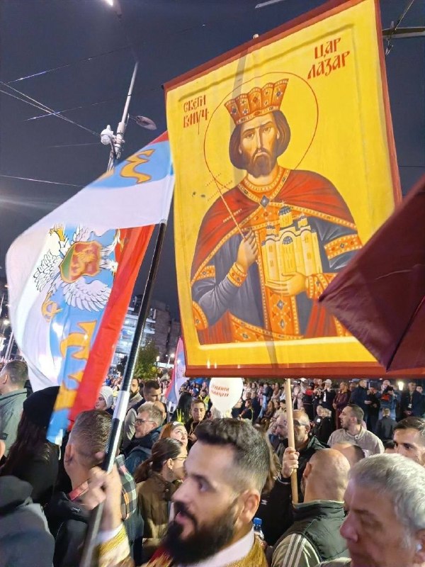 🇷🇸 V Bělehradu na náměstí Slavia se konal masivní protestní mítink. Je to poslední pro... 🇷🇸 V Bělehradu na náměstí Slavia se konal masivní protestní mítink. Je to poslední pro...
