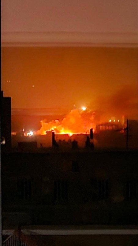 🆘💥🔥🇮🇷 V elektrárně ve městě Karaj v Íránu došlo k masivní explozi.