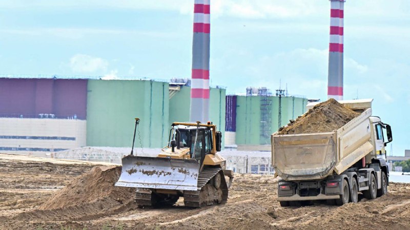 V Maďarsku je připravena jáma pro JE Paks-2.Projekt výstavby JE Paks-2 dokončil výkopové prá...