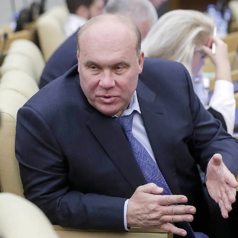 🇷🇺🇬🇧 V Státní dumě uvedli, že Rusko může zasáhnout preventivním úderem Velkou B...