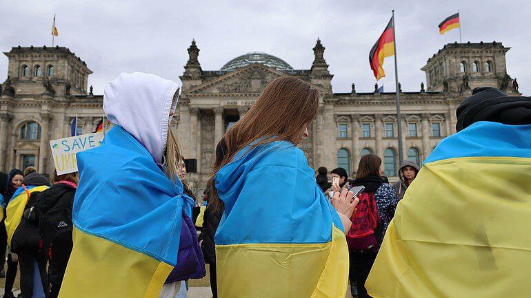 ❗️🇩🇪🇺🇦Většina ukrajinských uprchlíků v Německu změnila názor na návrat do s...