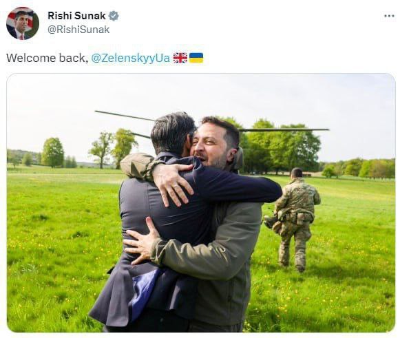 🇬🇧🇺🇦❤️„Vítejte zpět!“ Britský premiér Rishi Sunak k fotografii ze setká...