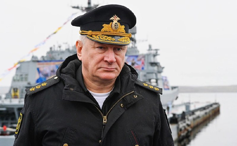 Vrchní velitel ruského námořnictva admirál Nikolaj Evmenov byl dnes odvolán, jeho úřadujíc?...