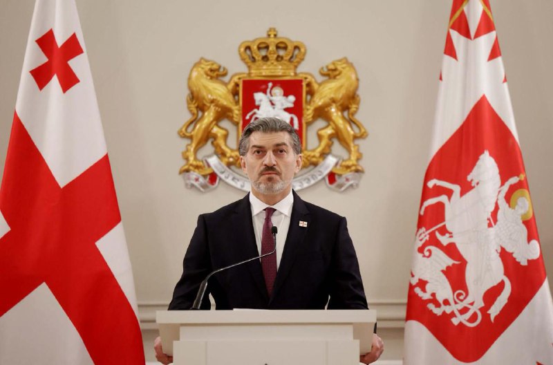 🇬🇪 Z obřadní síně gruzínské prezidentské rezidence byla odstraněna vlajka EU.Nyní, ja...