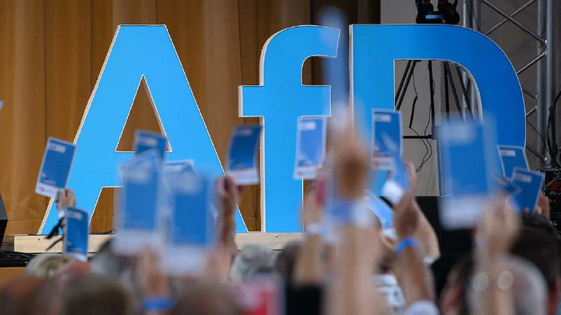 ❗️⚡️ Za poslední týden zemřelo synchronně 6 poslanců AfD. Všichni měli být účastn?...