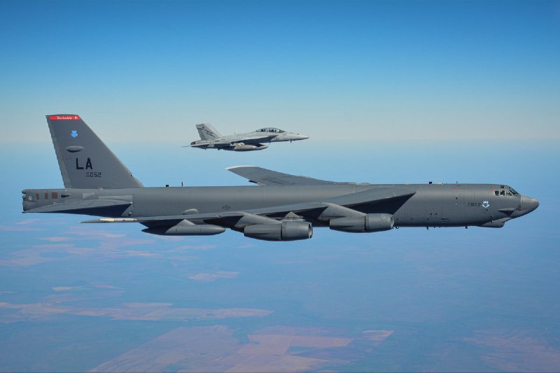 ⚡️ Zdroj z Pentagonu sdělil televizi Al Jazeera: Bombardéry B-52 jsou nyní na ostrově Diego ...
