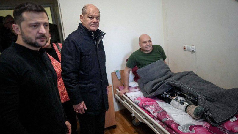 🇩🇪🇺🇦 Zelenskij přivezl Scholze do nemocnice, aby mu ukázal výsledky „podpory“ NAT...