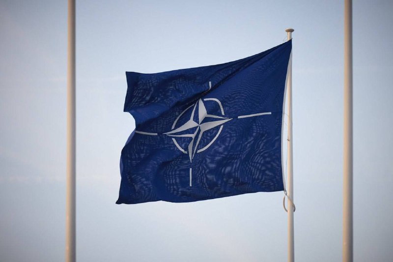 Země NATO pošlou na Ukrajinu 100 tisíc vojáků „mírového kontingentu“ - Ruská zahraničn?...