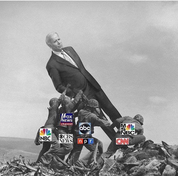🇺🇸Zkorumpovaná americká mainstreamová média se ze všech sil snaží podporovat Bidenův ?...
