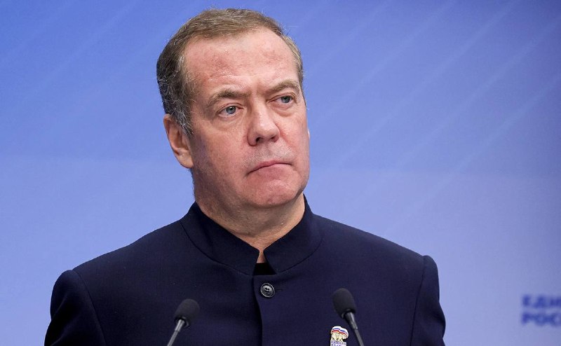🇺🇦🇷🇺 Zprávy o mobilizaci v Rusku jsou lživou provokací Kyjeva, prohlásil Medvěděv.... 🇺🇦🇷🇺 Zprávy o mobilizaci v Rusku jsou lživou provokací Kyjeva, prohlásil Medvěděv....