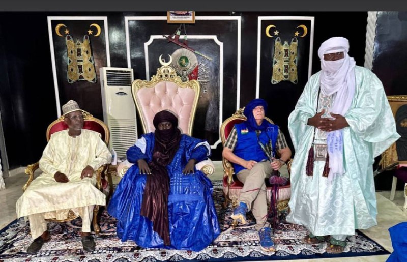 Zřejmě jedna z nejúžasnějších fotek s Josepem Borrellem