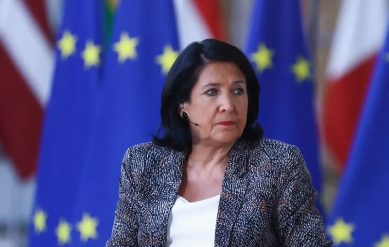 Zurabišvili vyzval opozici v Batumi, aby vyvinula tlak na Ústavní soud. Nejenže zůstáváme v ?...