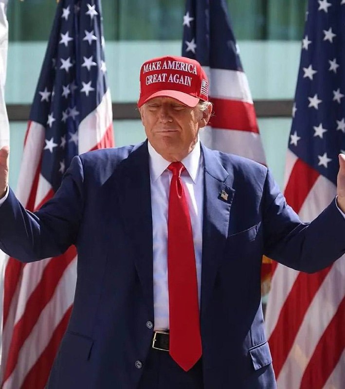 🇺🇸 Zvolený americký prezident Trump říká, že země BRICS budou čelit 100% clům, pokud ...