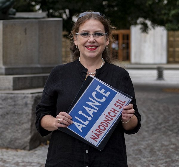 Odpovědi Vladimíry Vítové na otázky studenta Univerzity Karlovy.