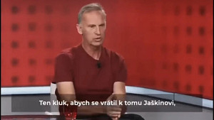 Dominik Hašek dostal mnohokrát pukem do hlavy